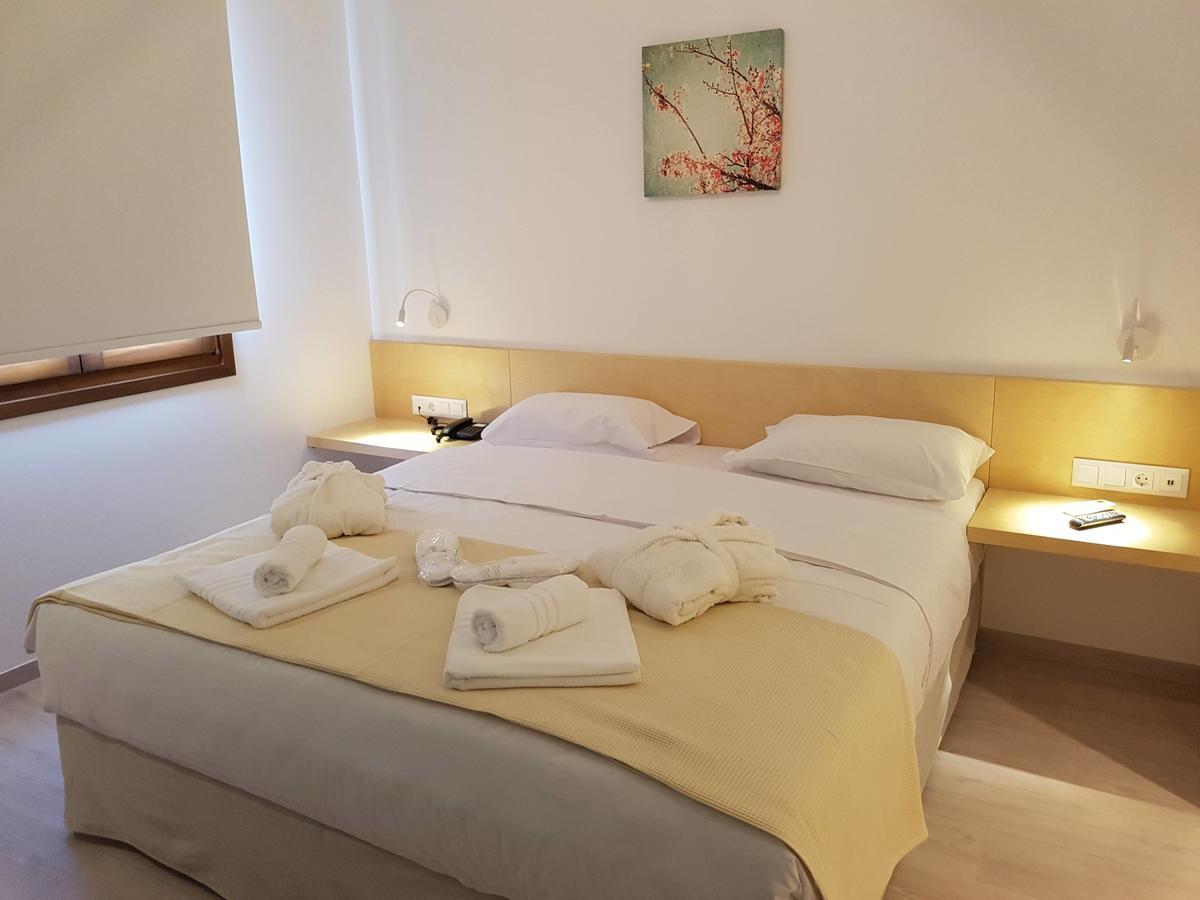 8Kto Hotel Skiathos Exterior foto
